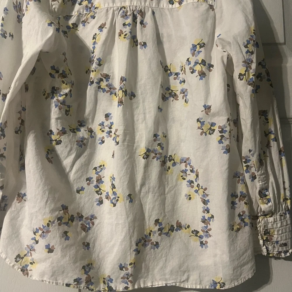 Talbots White Floral Blouse - Picture 2 of 3